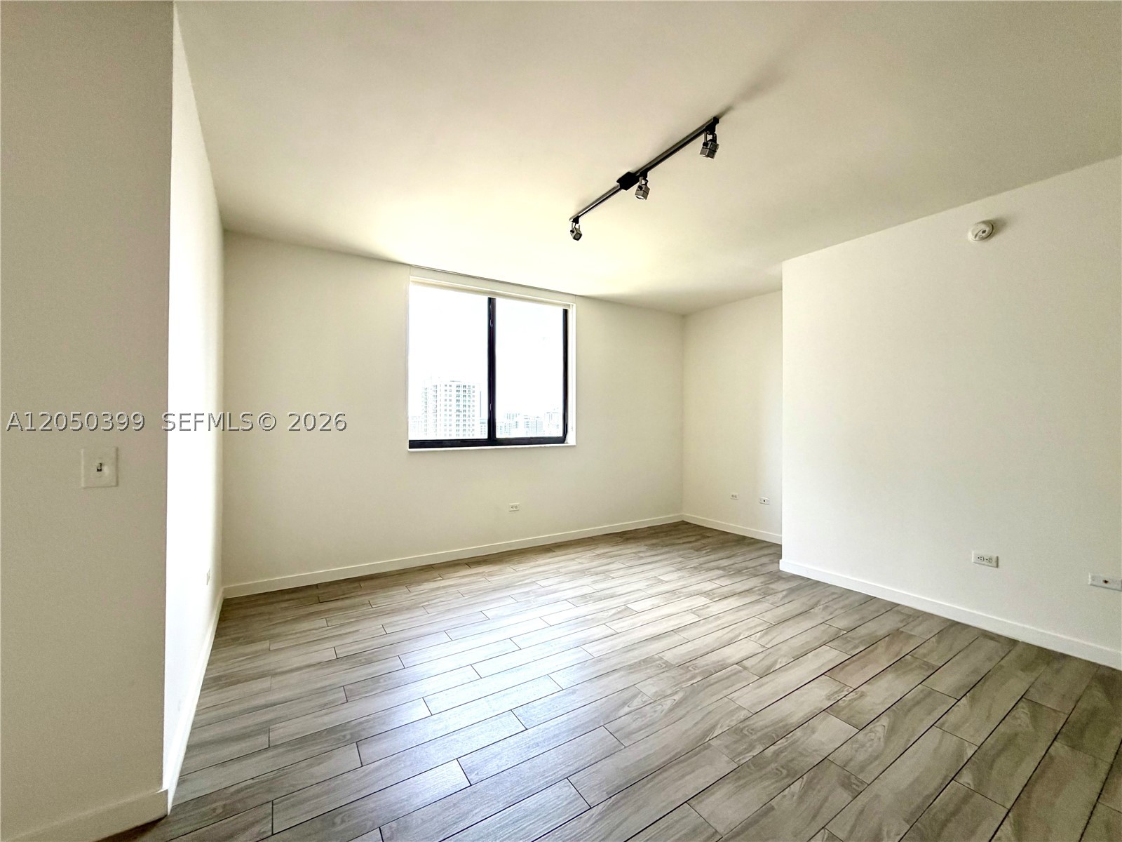 999 SW 1st Ave #1204, Miami FL 33130