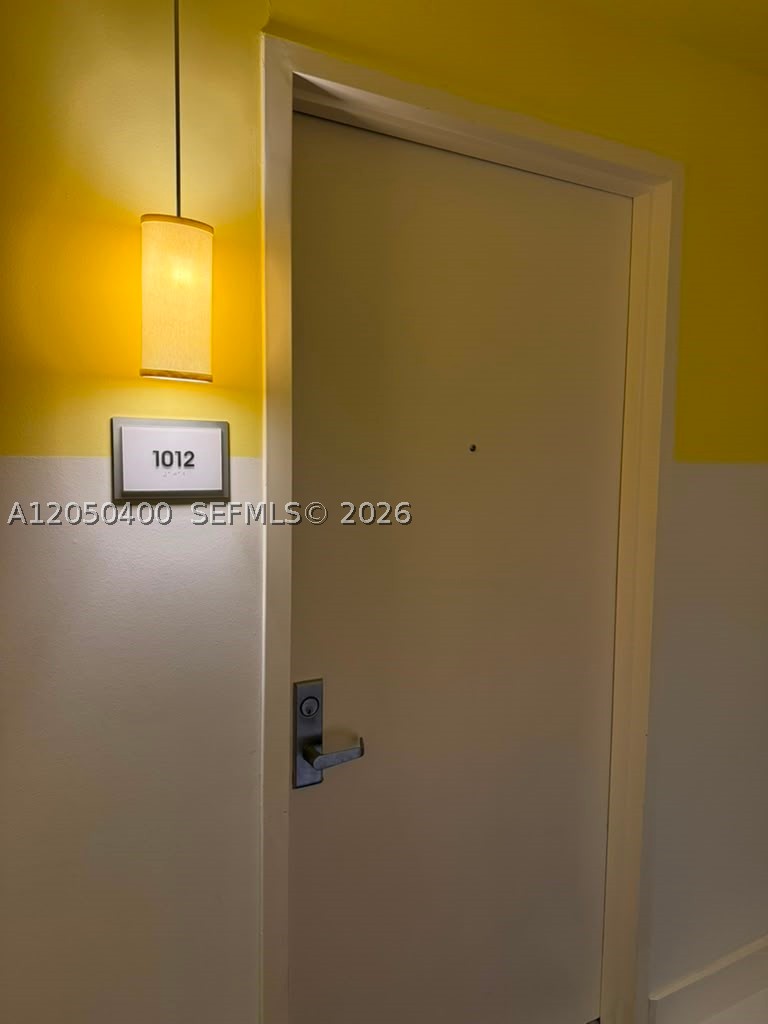 475 Brickell Ave #1012, Miami FL 33131