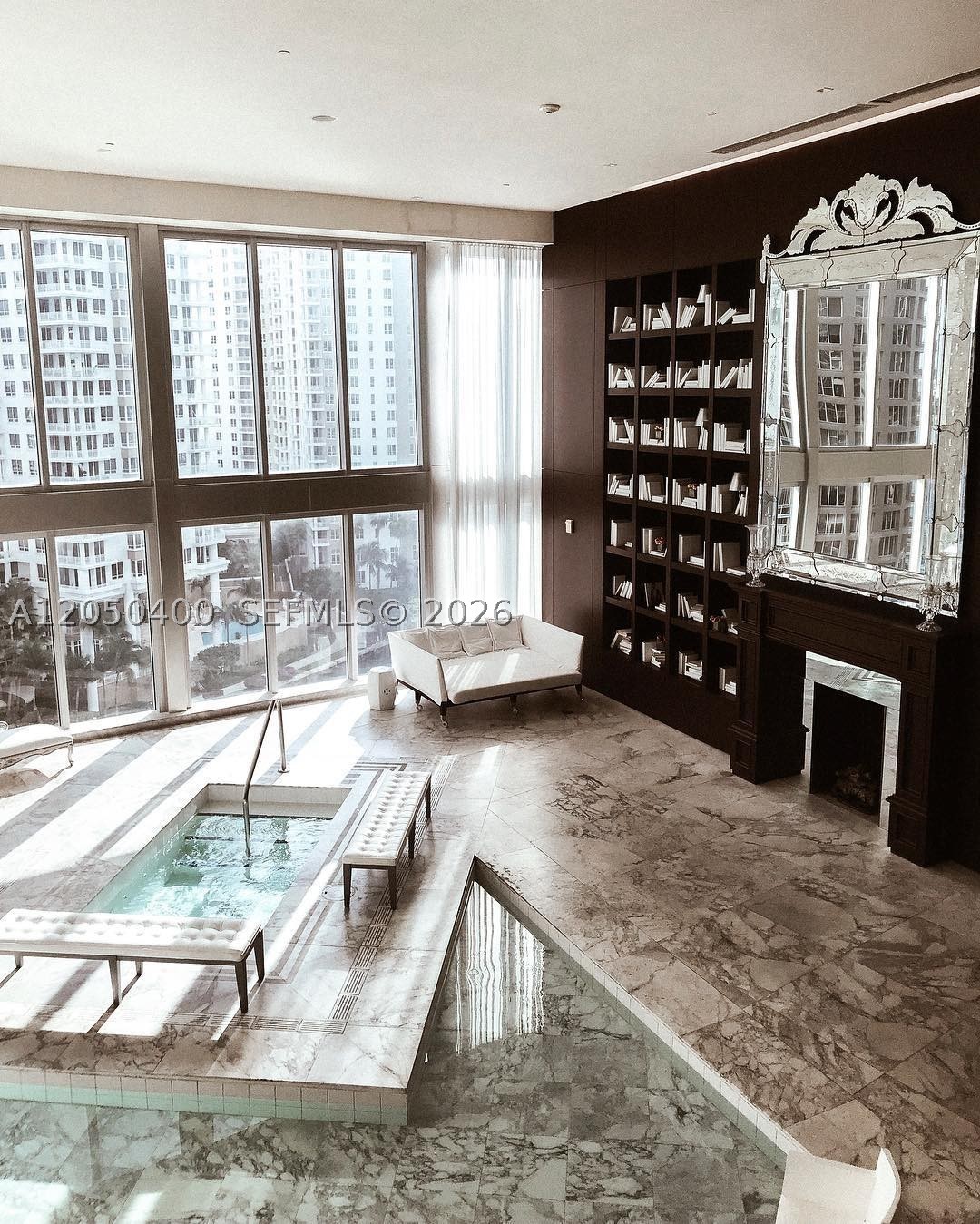 475 Brickell Ave #1012, Miami FL 33131