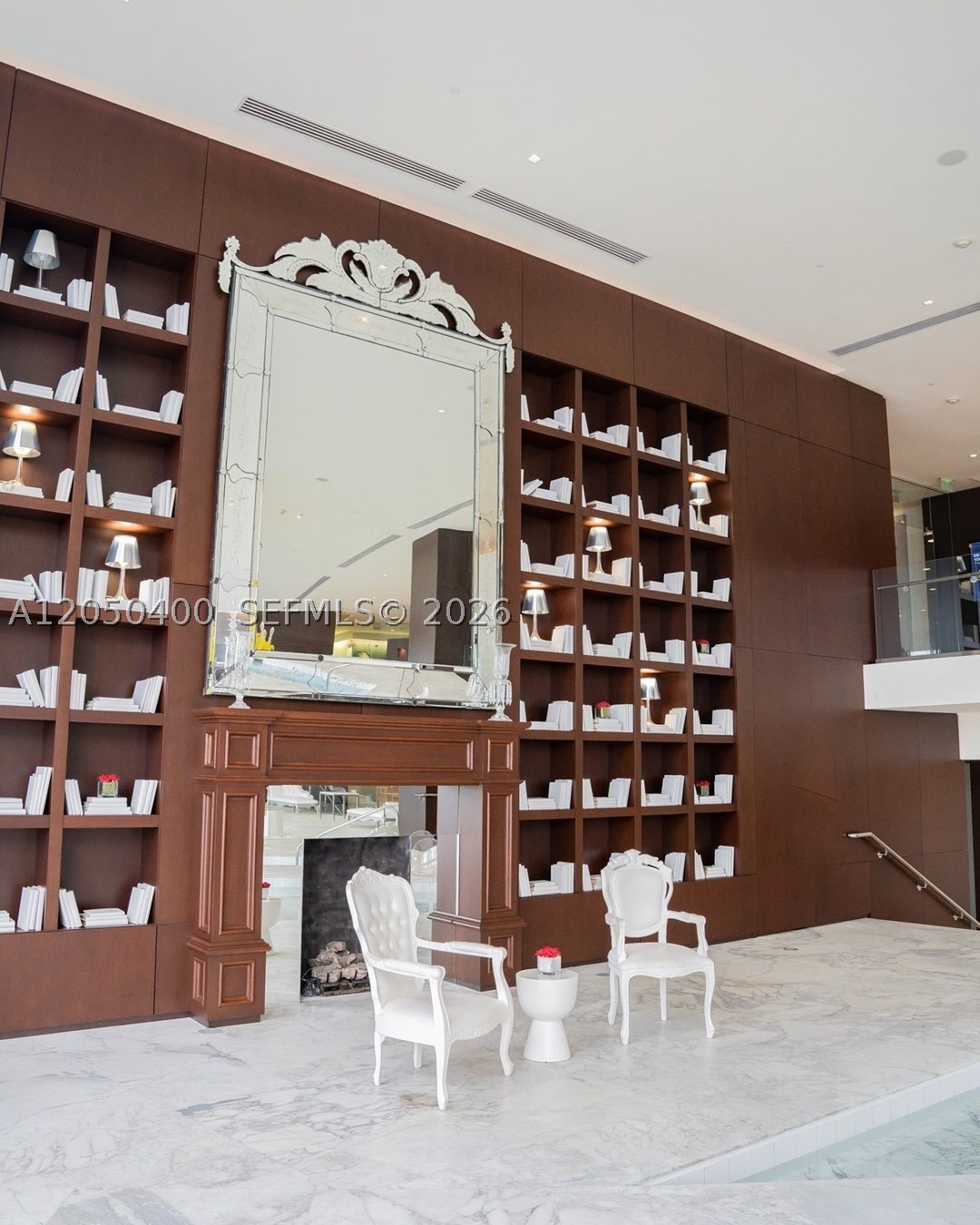 475 Brickell Ave #1012, Miami FL 33131