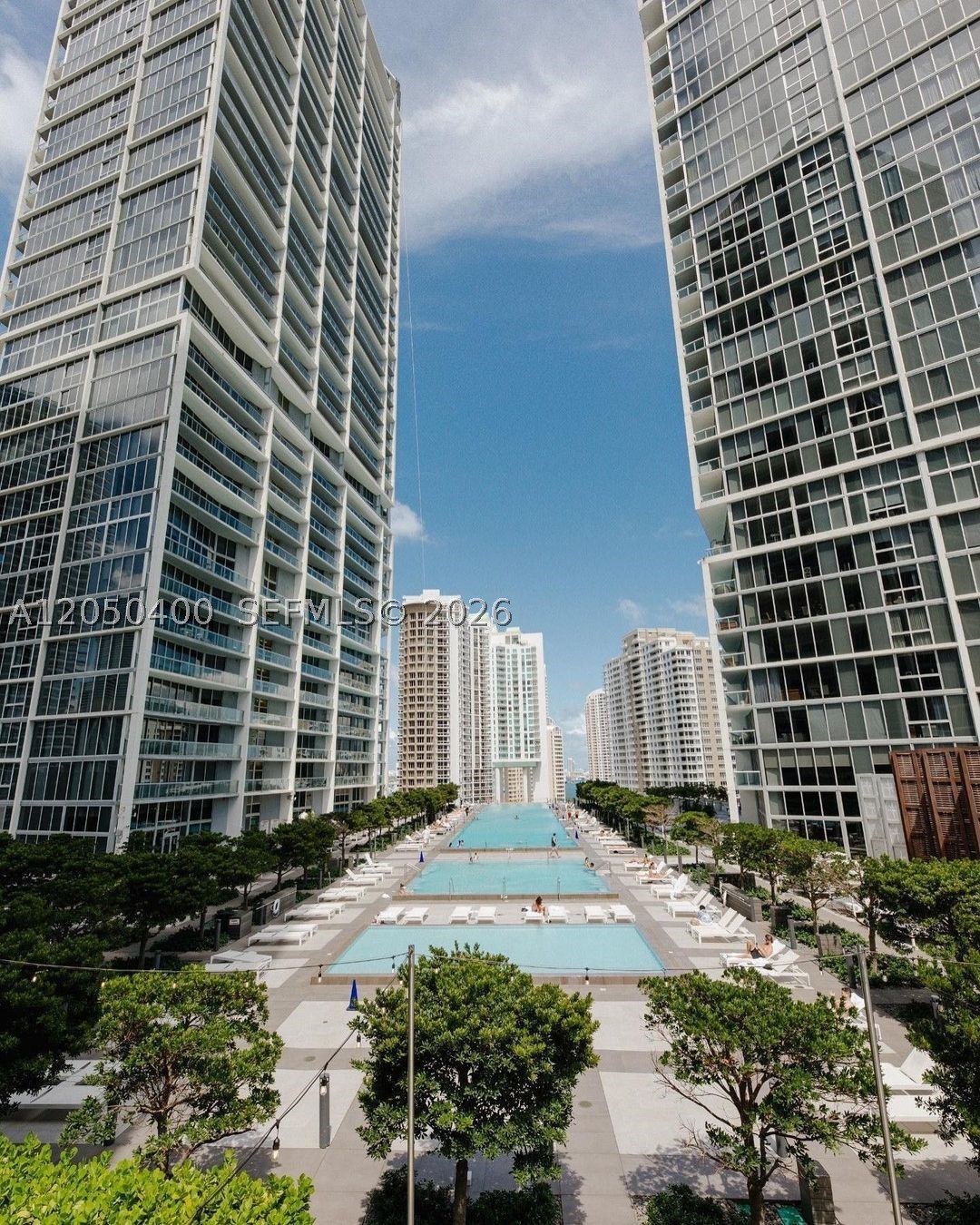 475 Brickell Ave #1012, Miami FL 33131