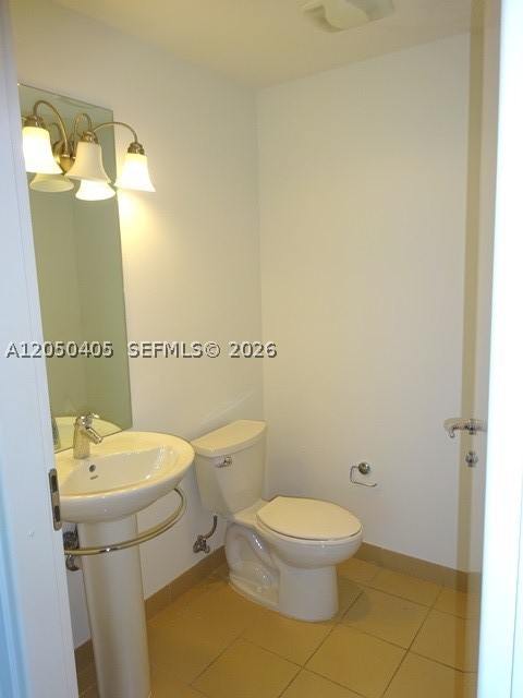 300 S Biscayne Blvd #T-3505, Miami FL 33131