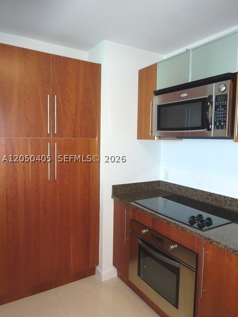 300 S Biscayne Blvd #T-3505, Miami FL 33131