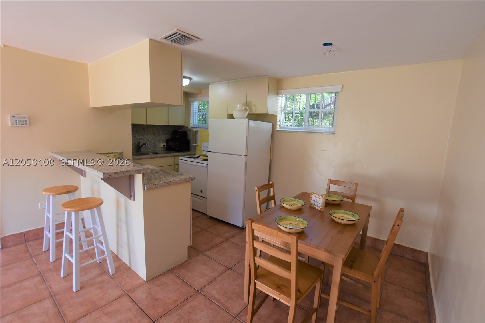 2615 SW 20th St, Miami FL 33145