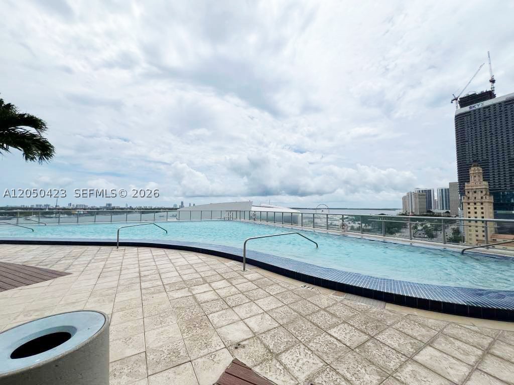 888 Biscayne Blvd #4005, Miami FL 33132