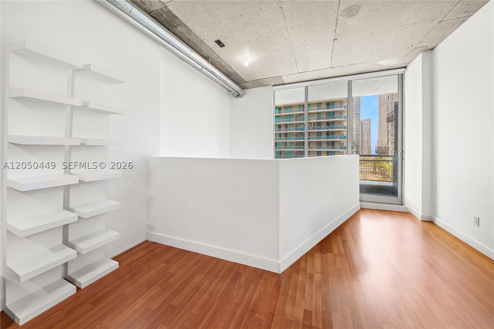 690 SW 1st Ct #1706, Miami FL 33130