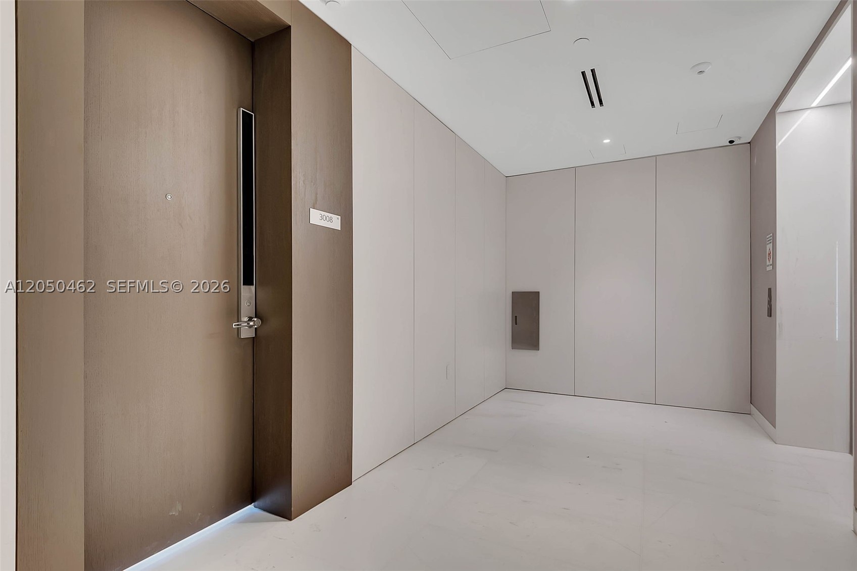 300 Biscayne Boulevard Way #3008W, Miami FL 33131