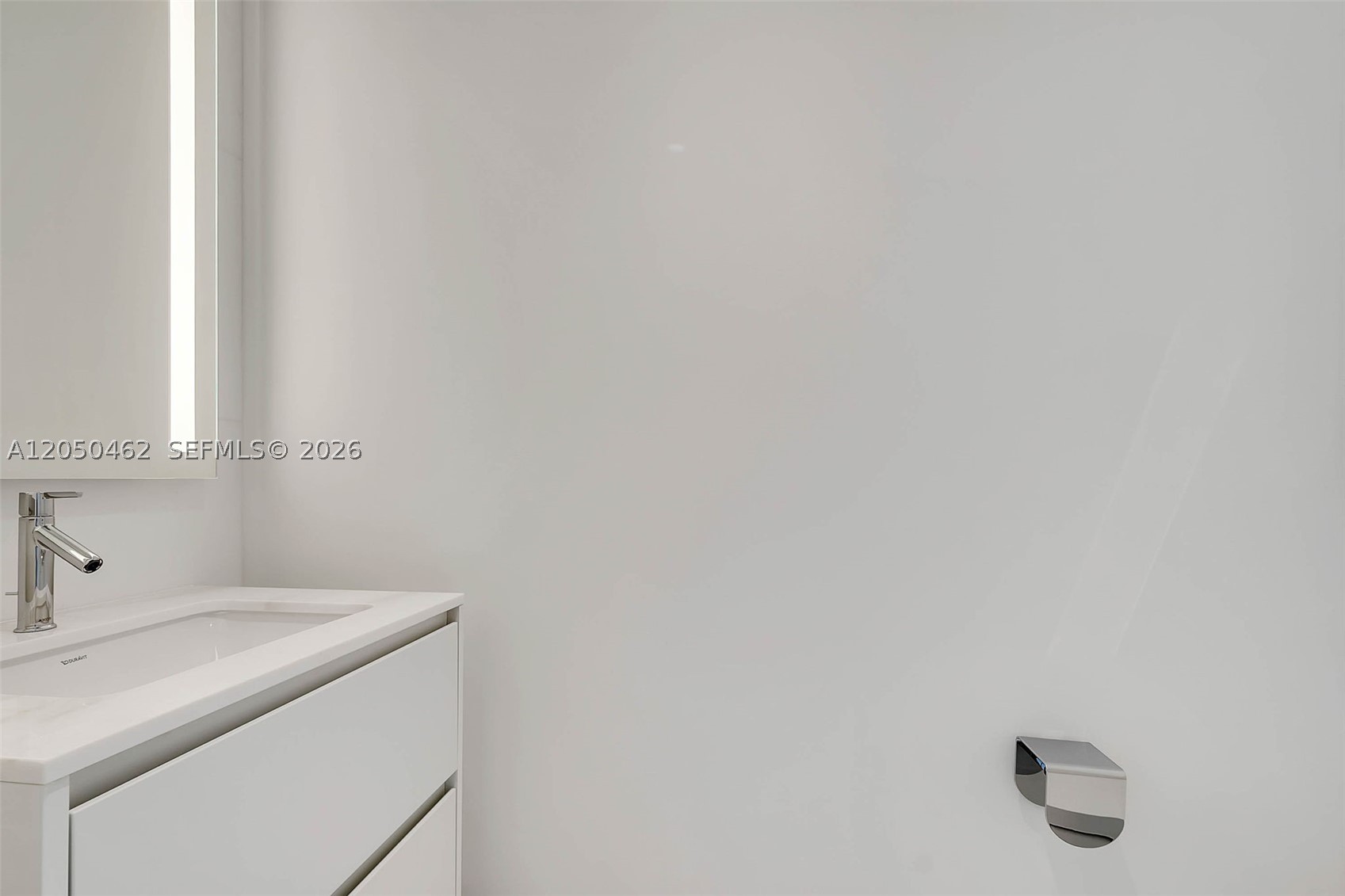 300 Biscayne Boulevard Way #3008W, Miami FL 33131