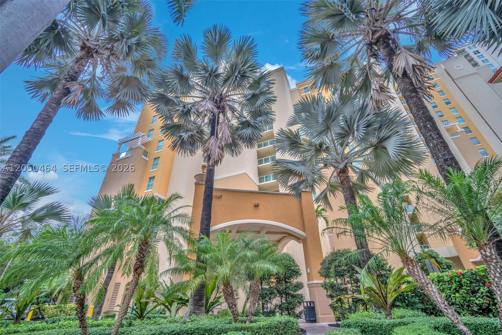 3340 NE 190th St #1206, Aventura FL 33180