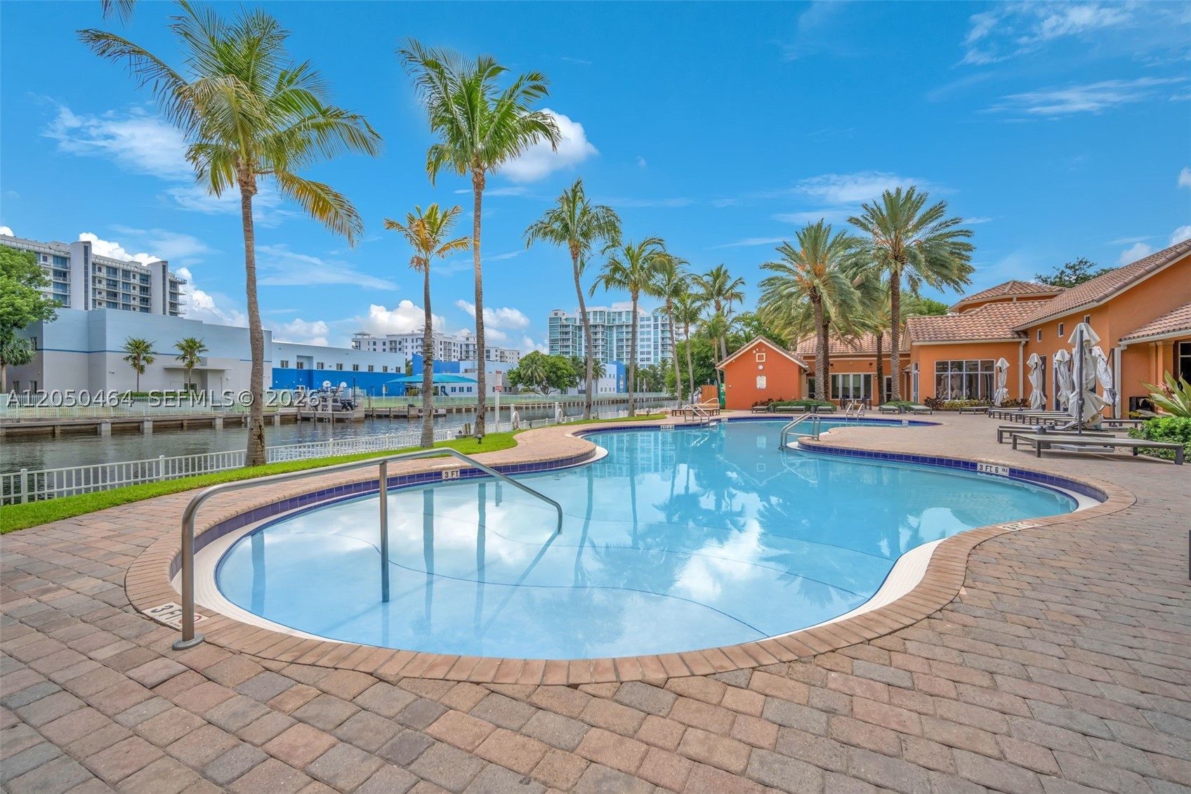 3340 NE 190th St #1206, Aventura FL 33180