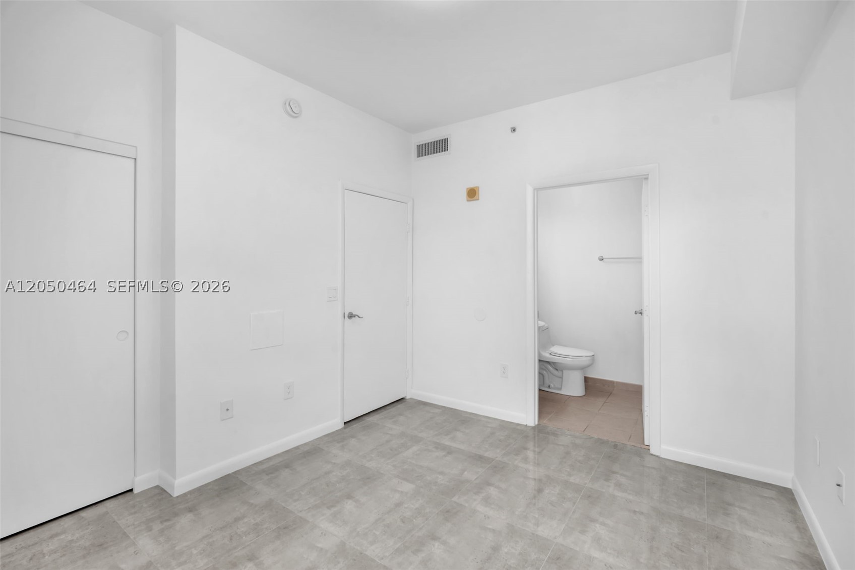 3340 NE 190th St #1206, Aventura FL 33180