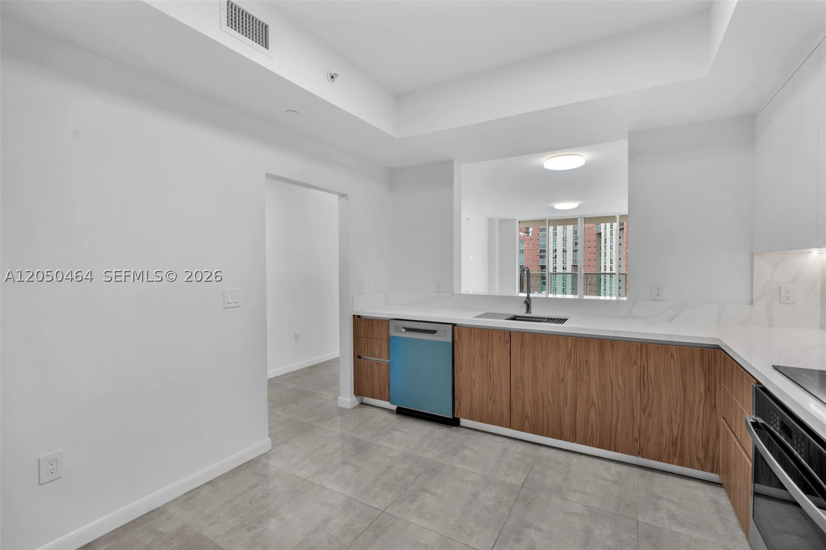 3340 NE 190th St #1206, Aventura FL 33180