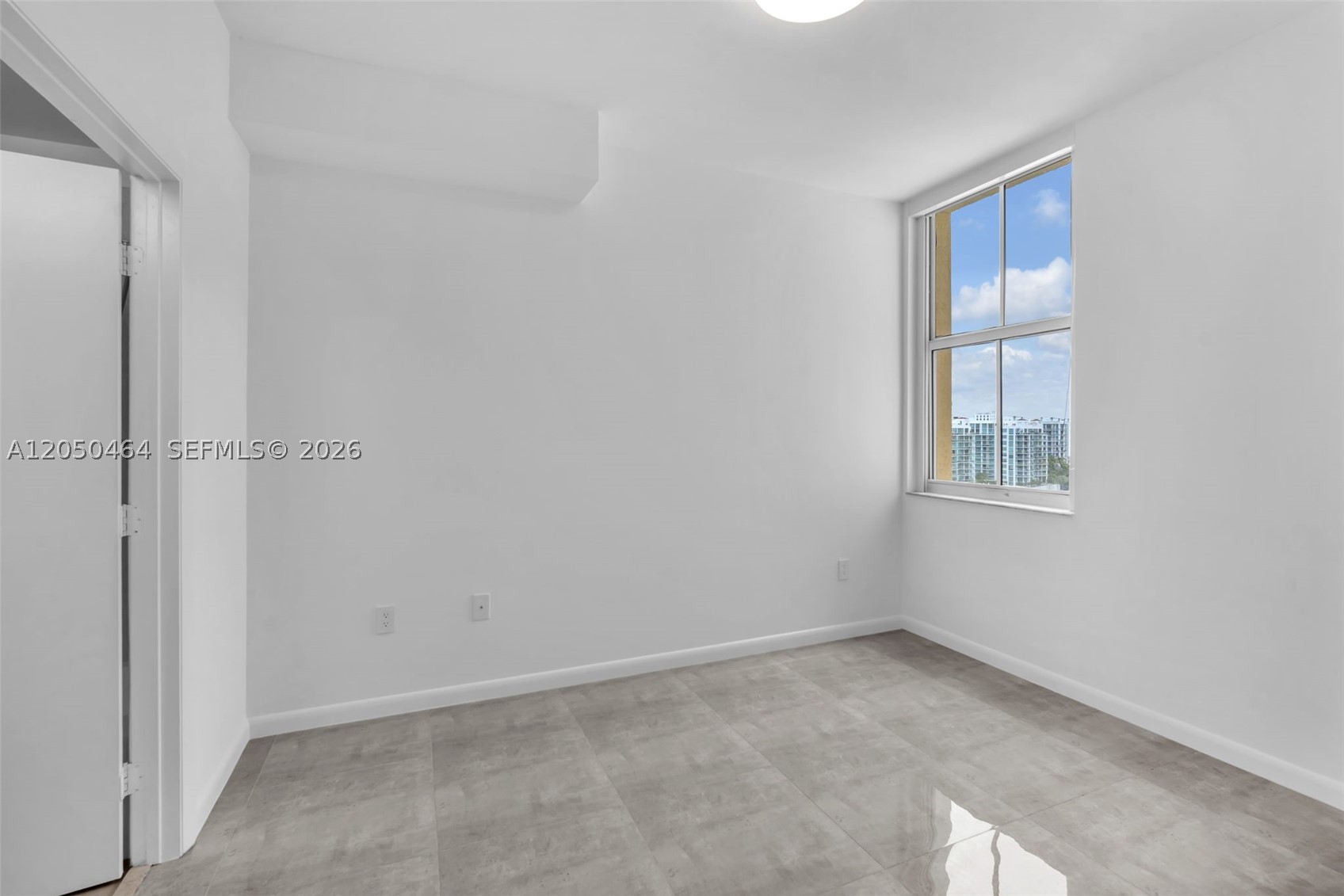 3340 NE 190th St #1206, Aventura FL 33180