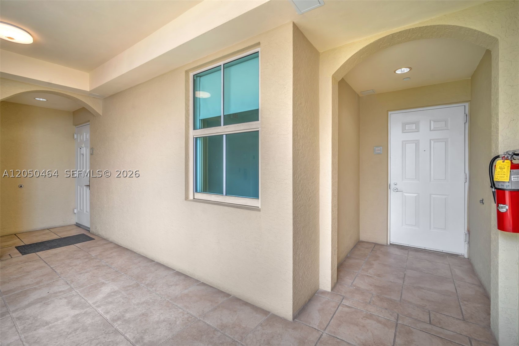 3340 NE 190th St #1206, Aventura FL 33180