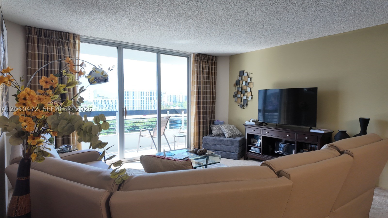 3600 Mystic Pointe Dr #1111, Aventura FL 33180