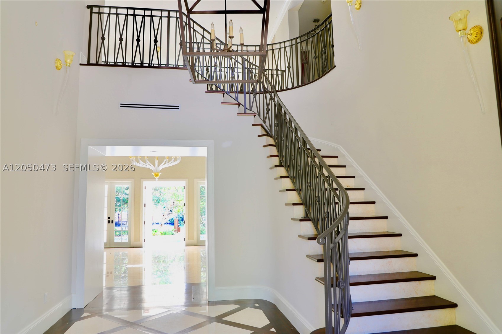 277 Marinero Ct, Coral Gables FL 33143