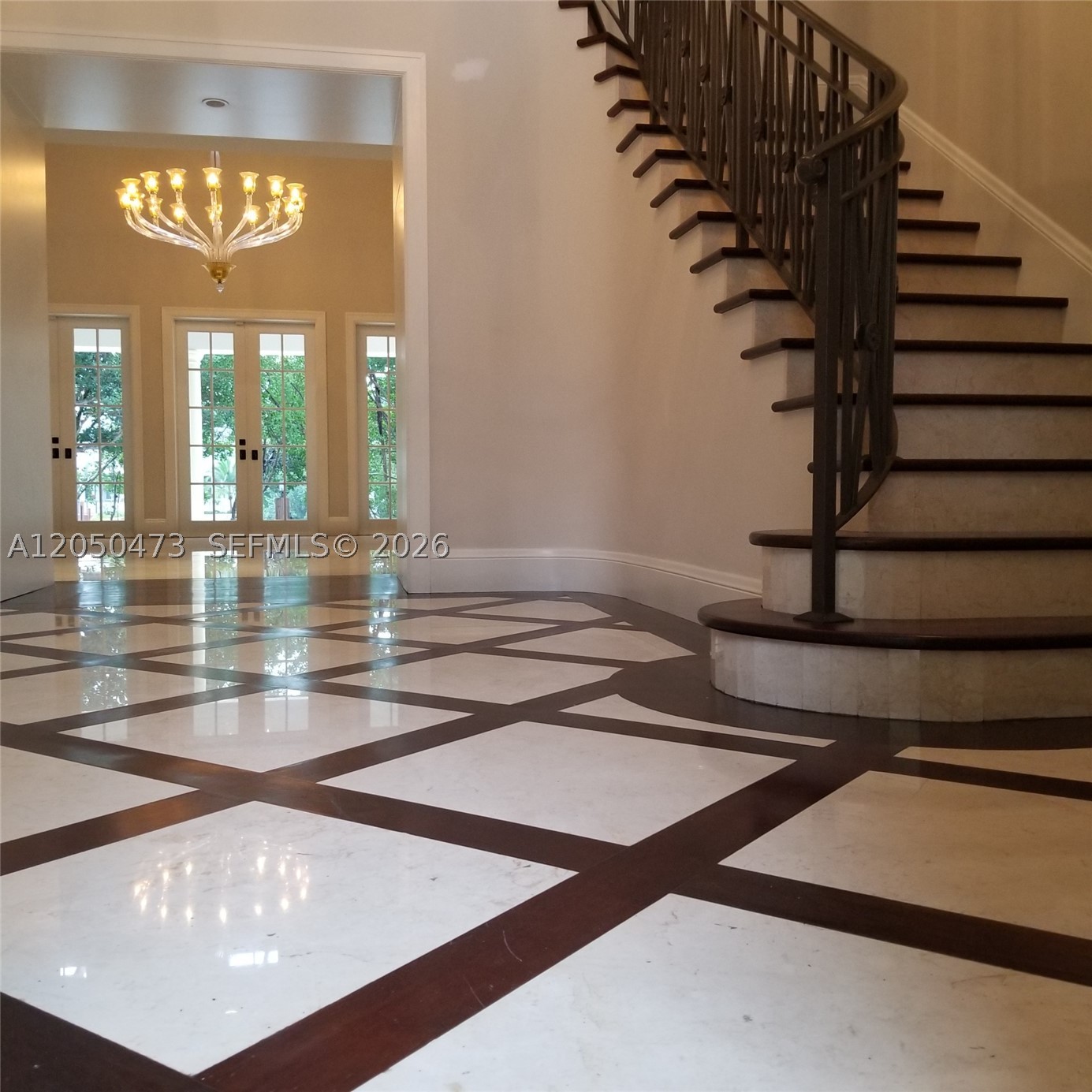 277 Marinero Ct, Coral Gables FL 33143