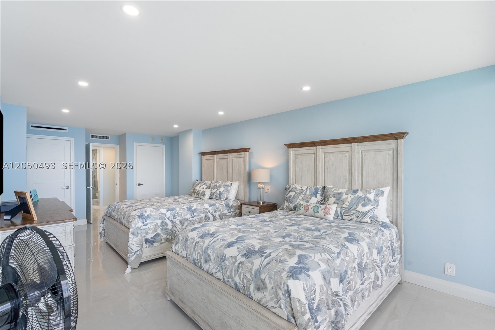 2200 S Ocean Ln #2804, Fort Lauderdale FL 33316