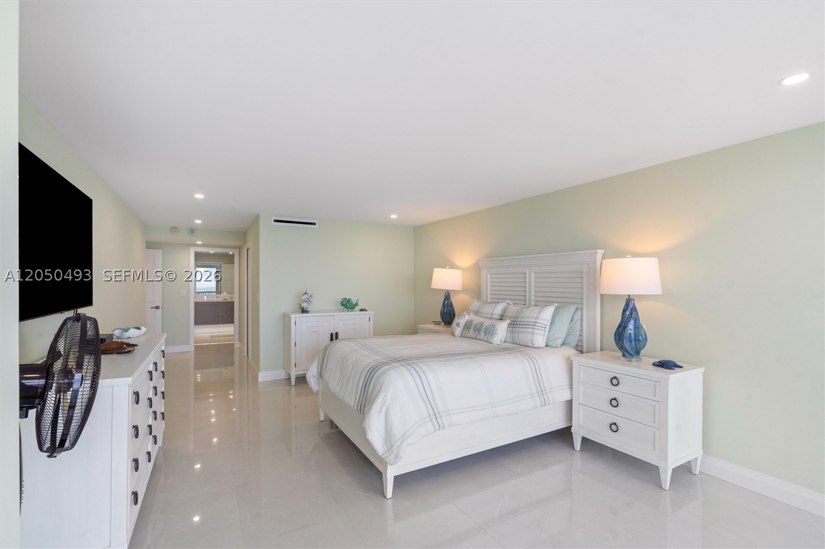 2200 S Ocean Ln #2804, Fort Lauderdale FL 33316