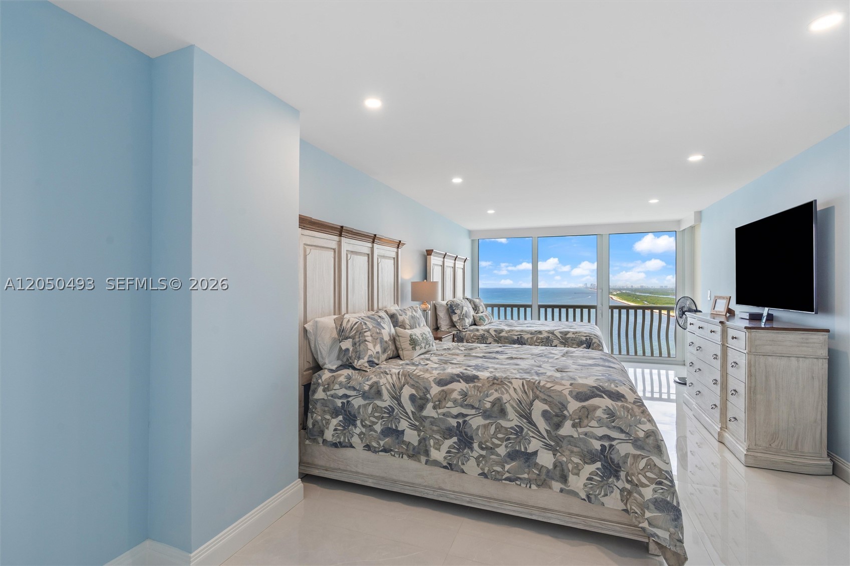 2200 S Ocean Ln #2804, Fort Lauderdale FL 33316