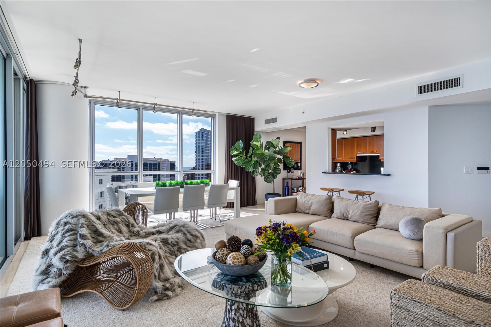 1331 Brickell Bay Dr #1611, Miami FL 33131