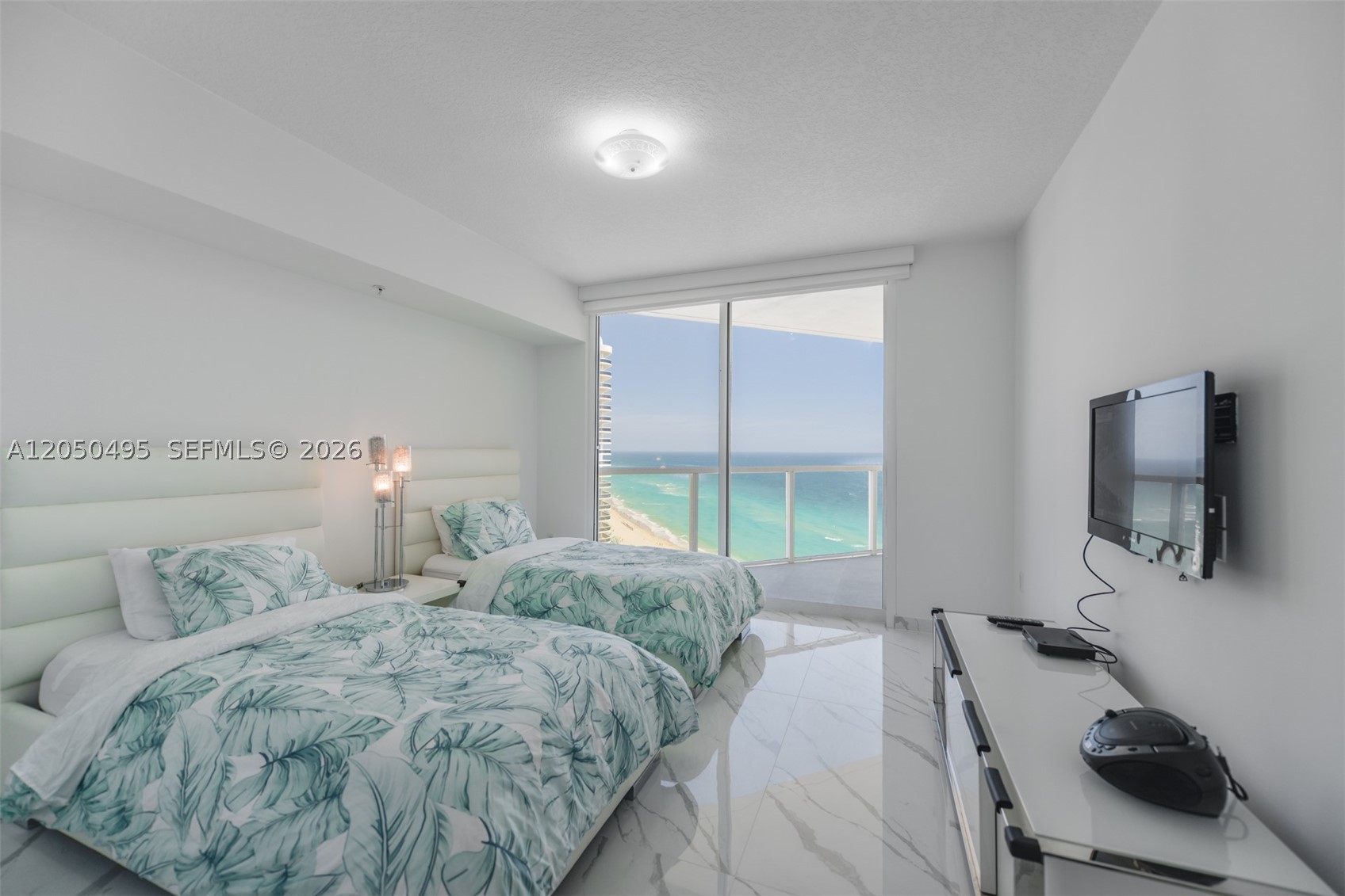 16699 Collins Ave #2004, Sunny Isles Beach FL 33160