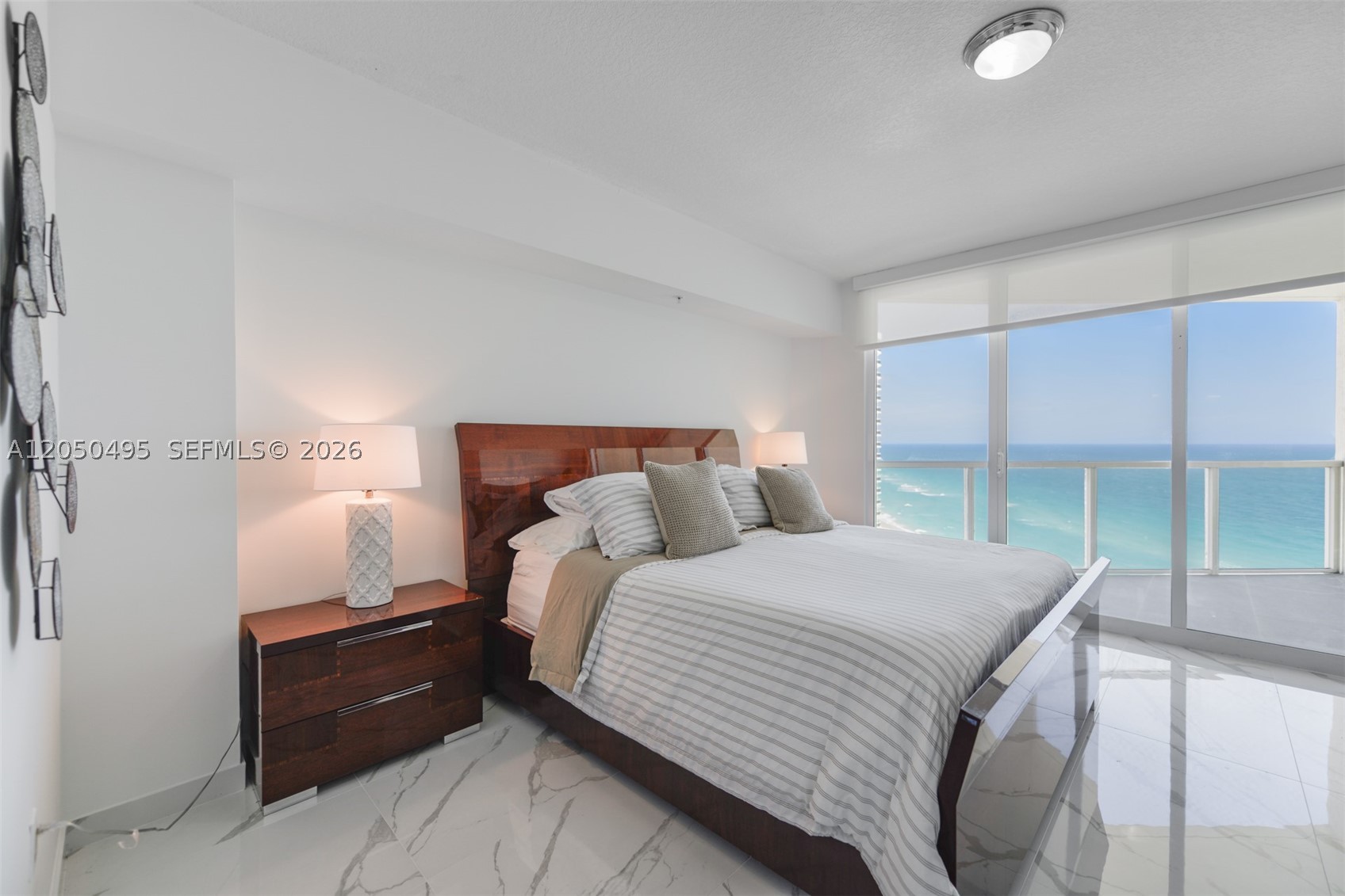 16699 Collins Ave #2004, Sunny Isles Beach FL 33160