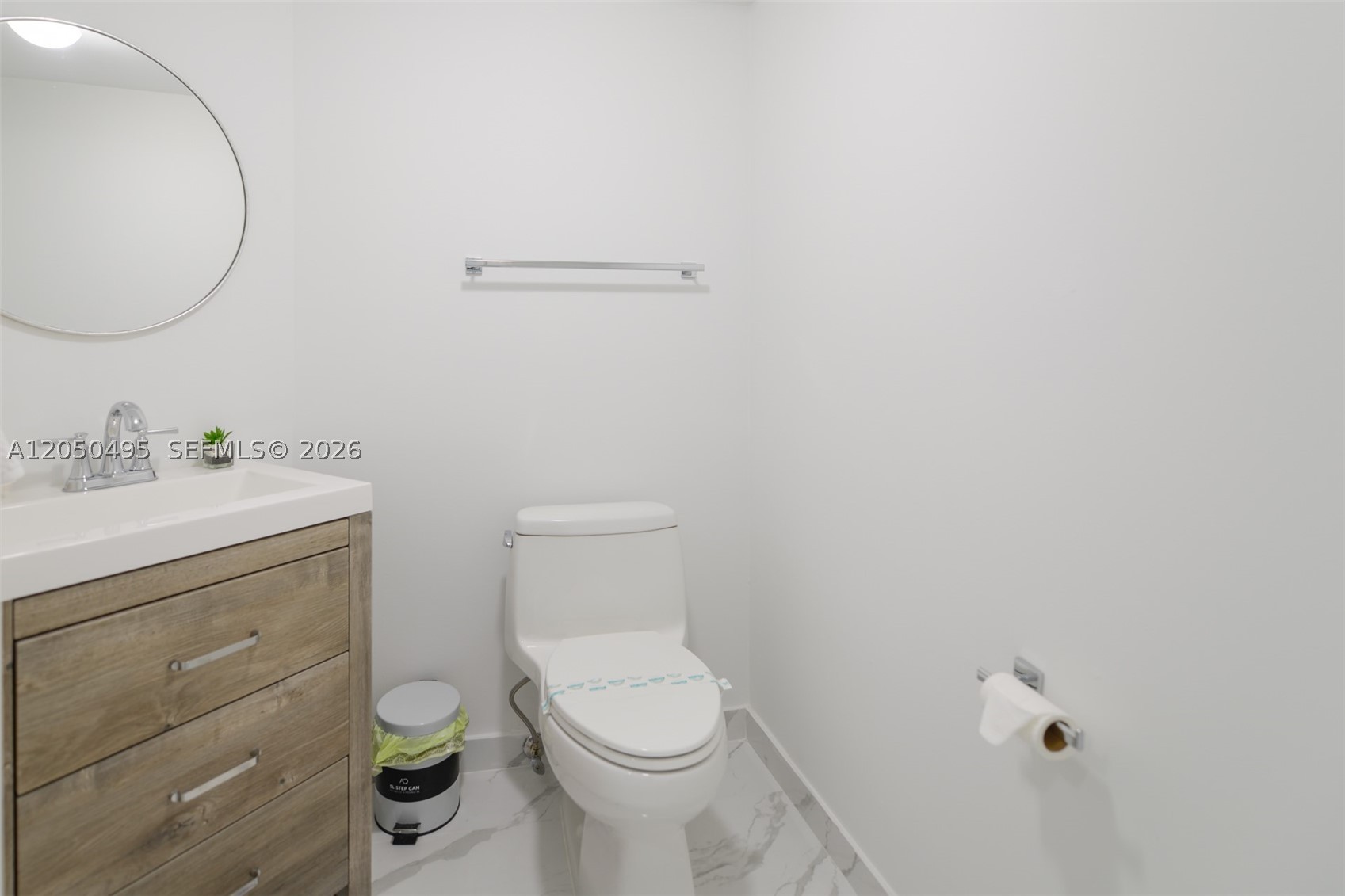 16699 Collins Ave #2004, Sunny Isles Beach FL 33160