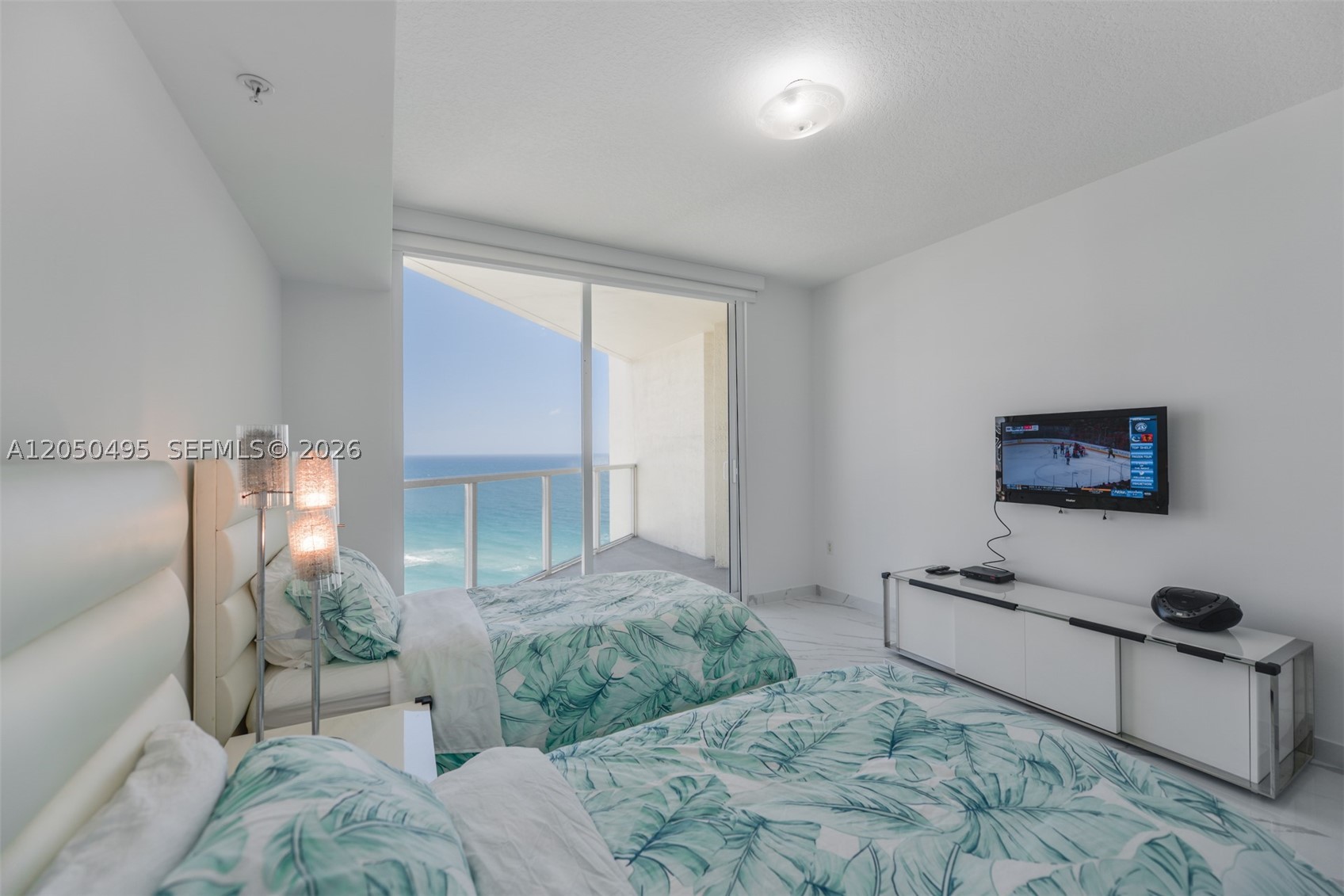 16699 Collins Ave #2004, Sunny Isles Beach FL 33160