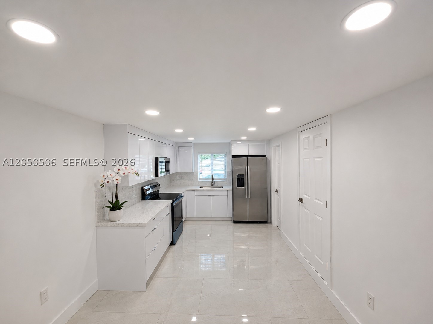 5190 E 1st Ave #B, Hialeah FL 33013