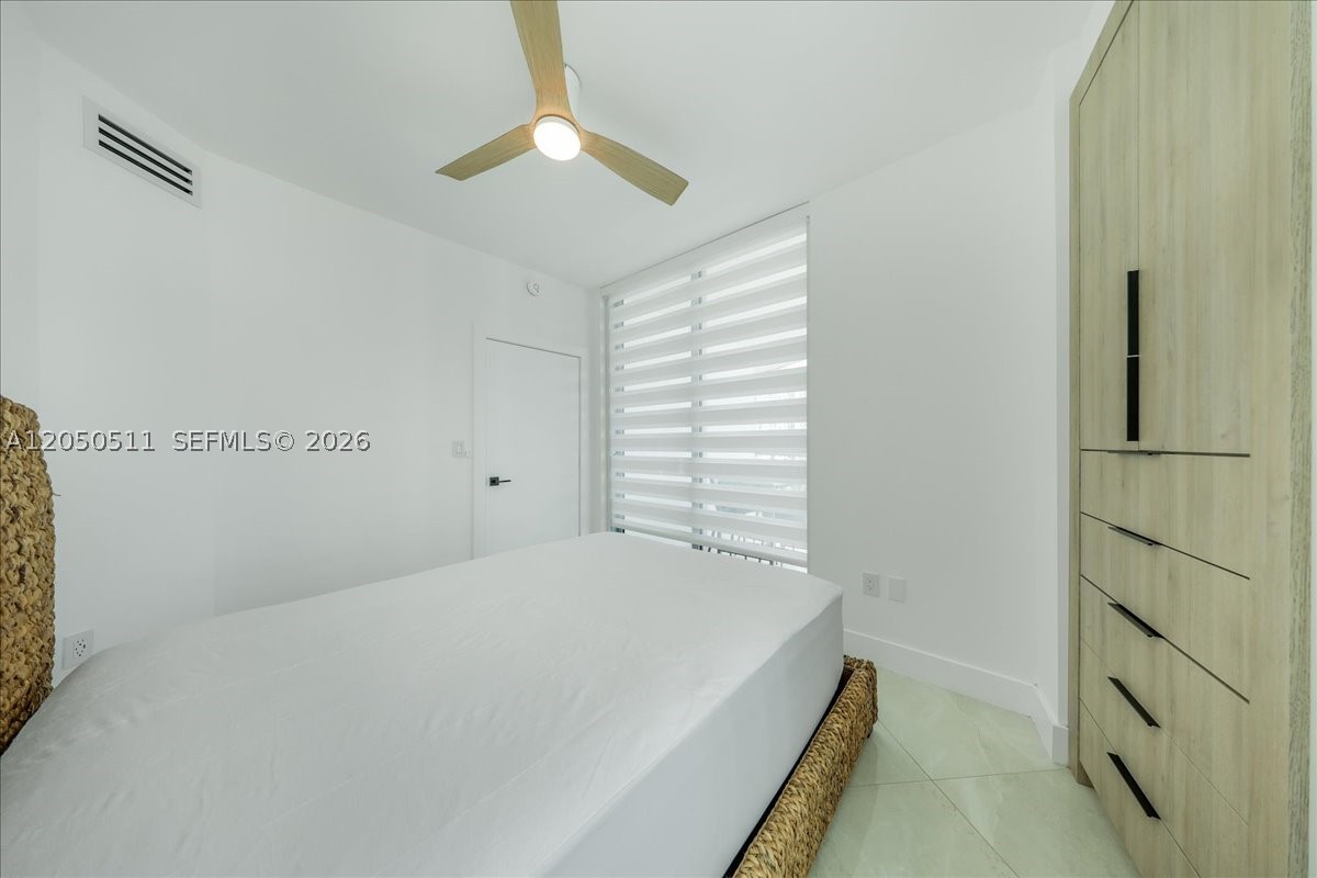 350 S Miami Ave #2314, Miami FL 33130