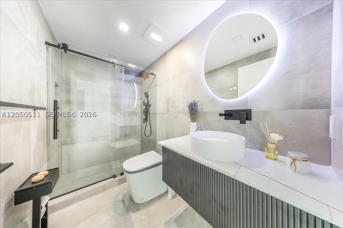 350 S Miami Ave #2314, Miami FL 33130
