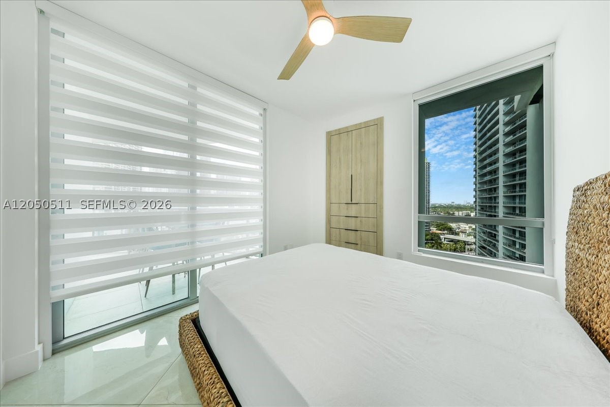 350 S Miami Ave #2314, Miami FL 33130