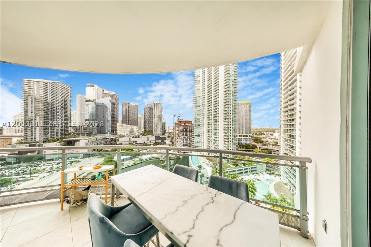 350 S Miami Ave #2314, Miami FL 33130