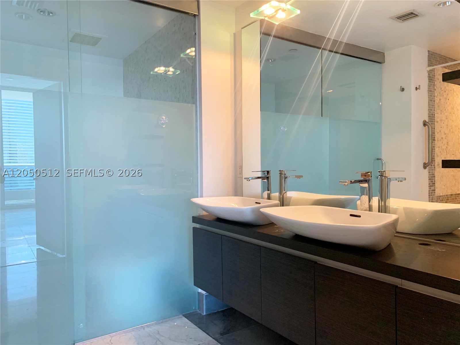 200 Biscayne Boulevard Way #4412, Miami FL 33131