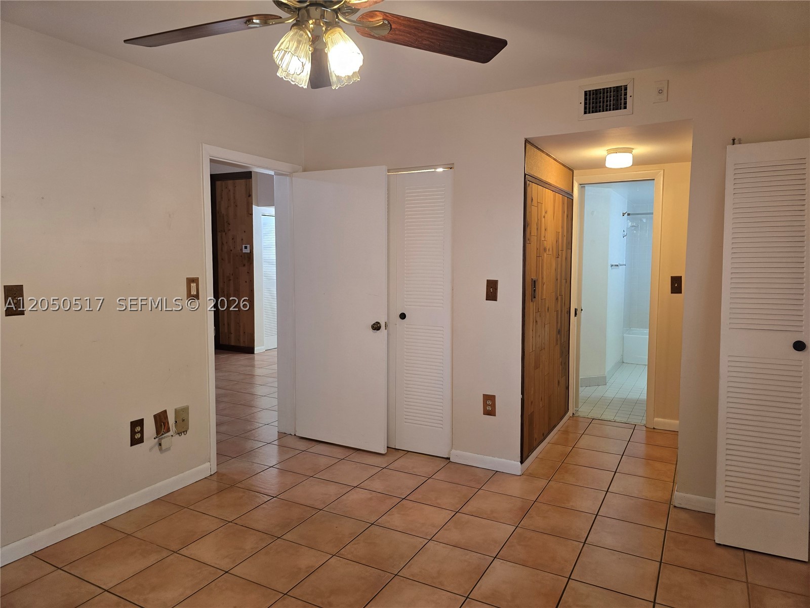 15545 N Miami Lakeway N #211, Miami Lakes FL 33014