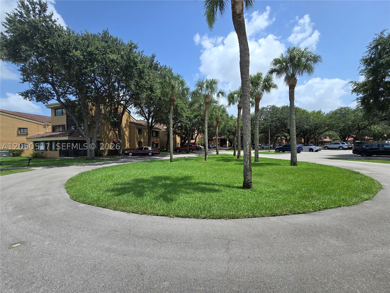 15545 N Miami Lakeway N #211, Miami Lakes FL 33014