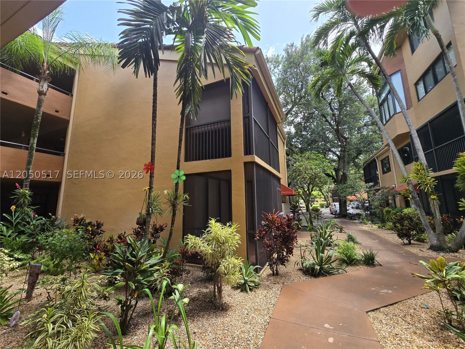 15545 N Miami Lakeway N #211, Miami Lakes FL 33014