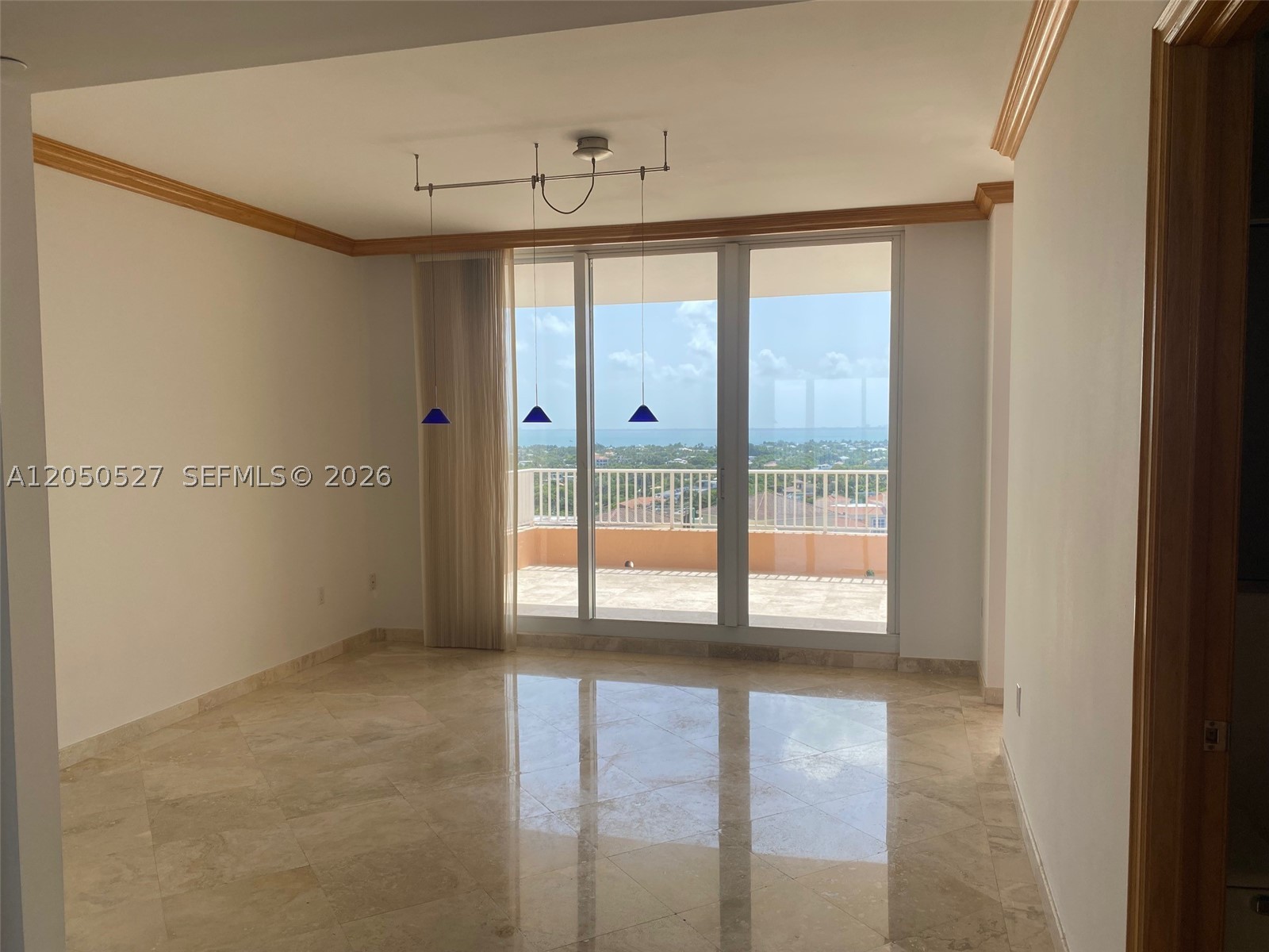 785 Crandon Blvd #1401, Key Biscayne FL 33149