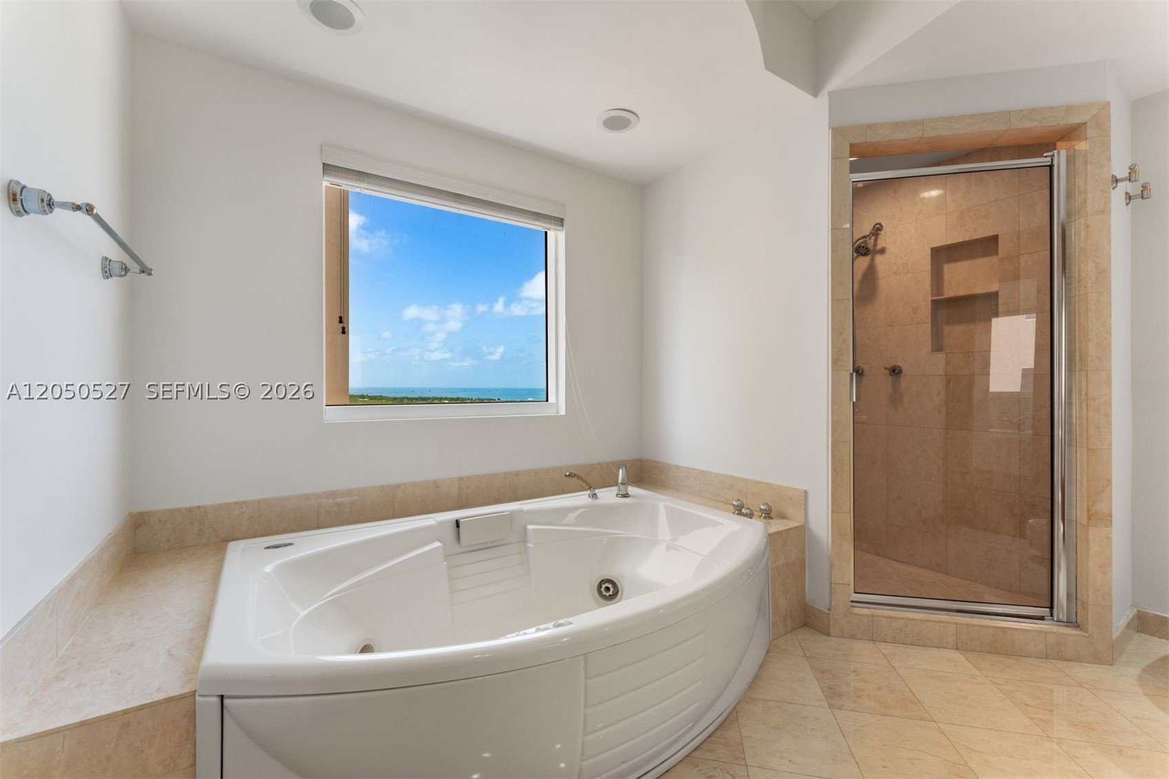 785 Crandon Blvd #1401, Key Biscayne FL 33149