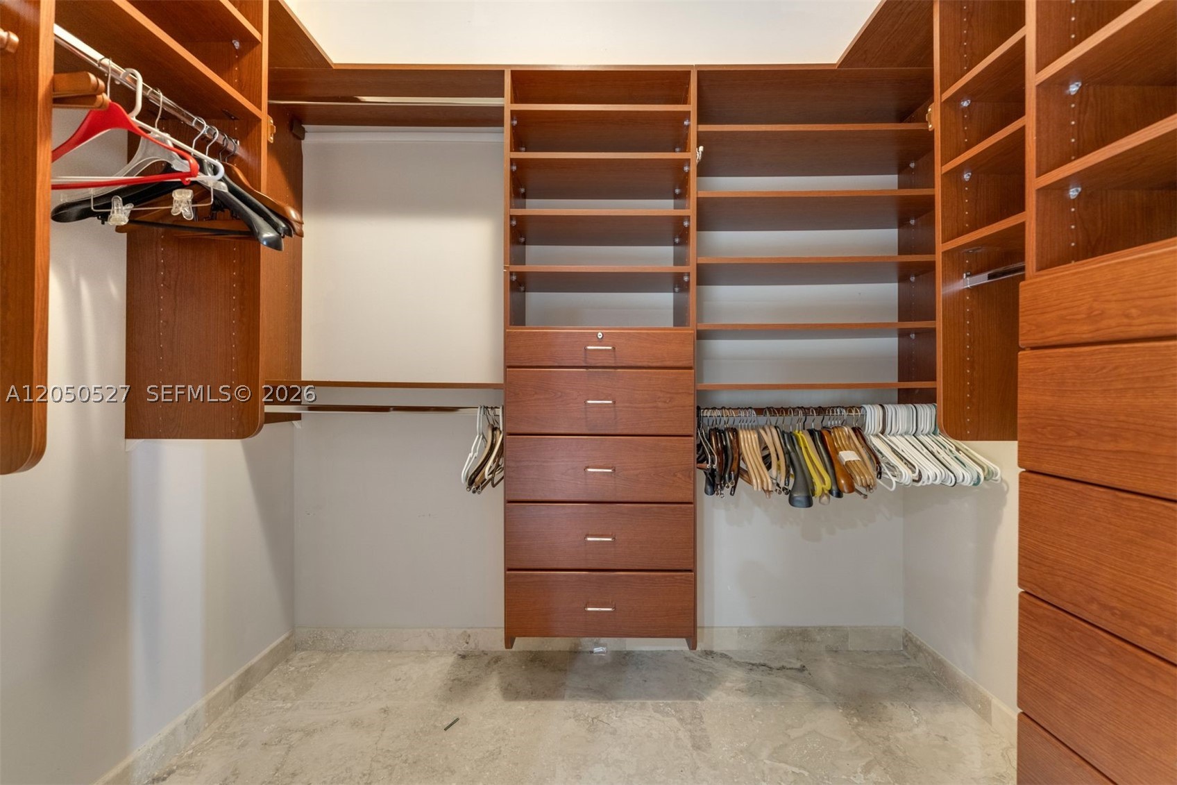 785 Crandon Blvd #1401, Key Biscayne FL 33149