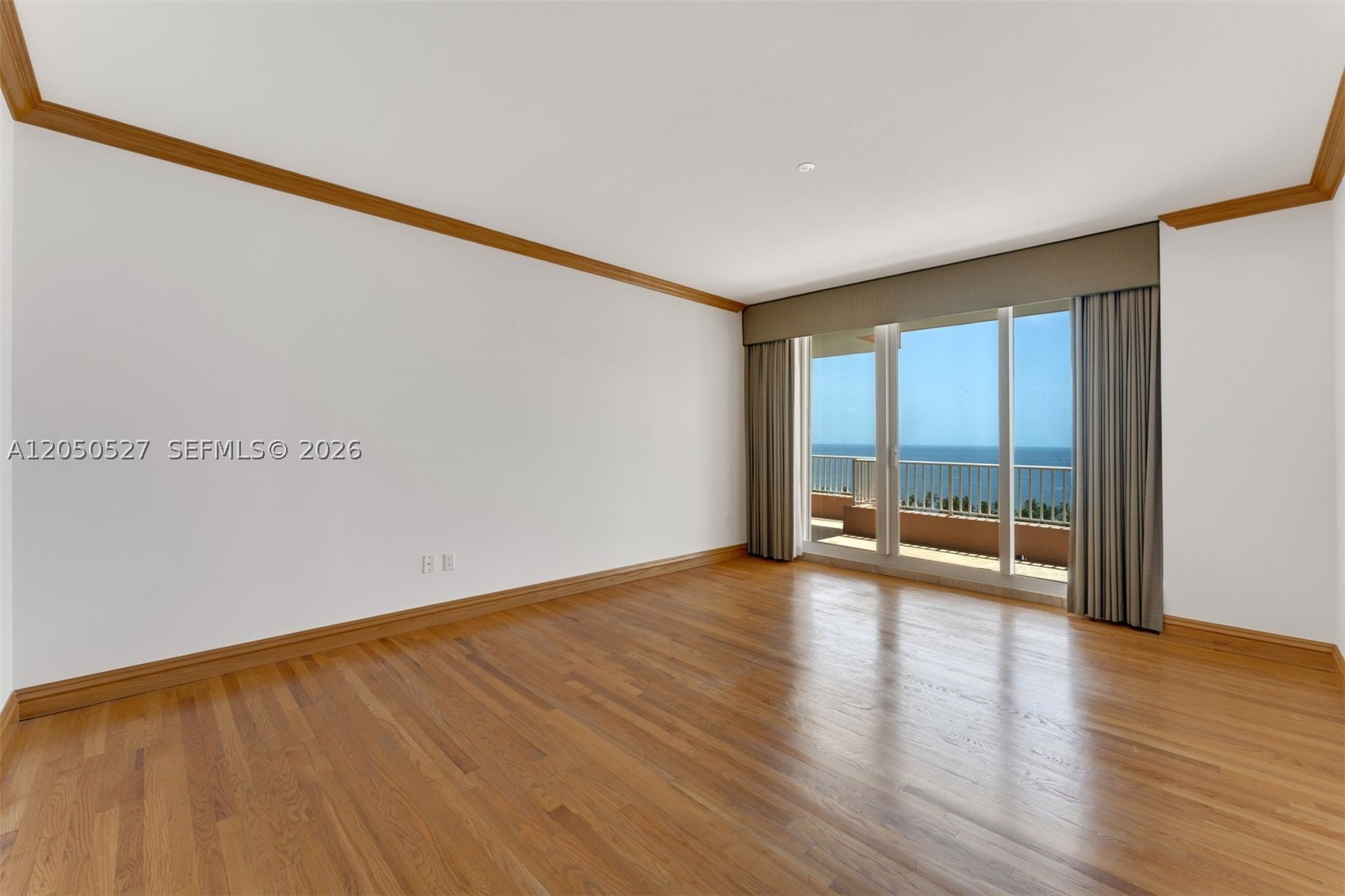 785 Crandon Blvd #1401, Key Biscayne FL 33149