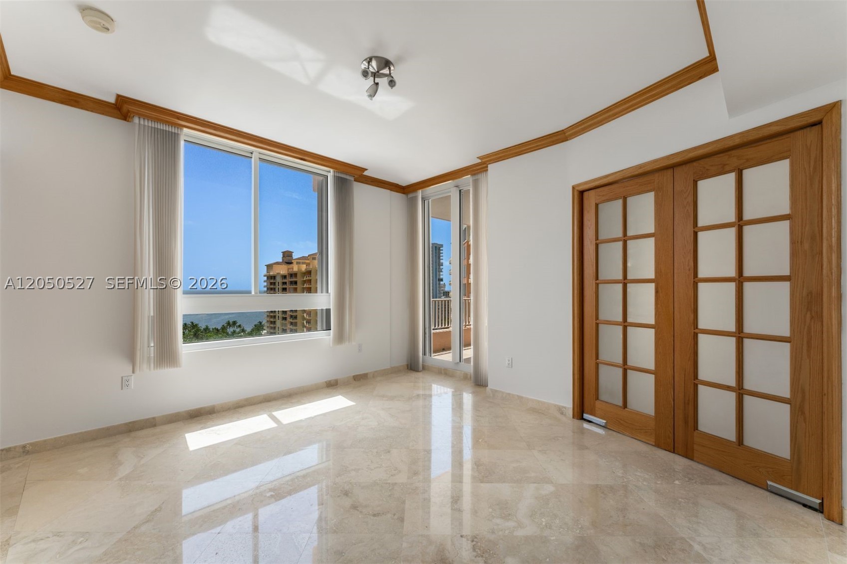 785 Crandon Blvd #1401, Key Biscayne FL 33149