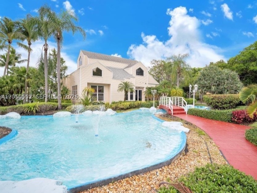 3461 NW 44th St #102, Oakland Park FL 33309