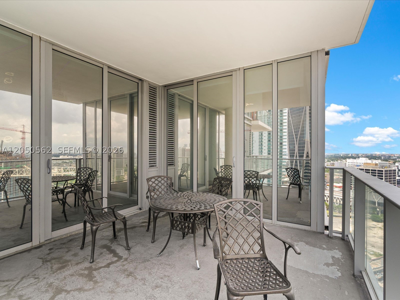 851 NE 1st Ave #3000, Miami FL 33132