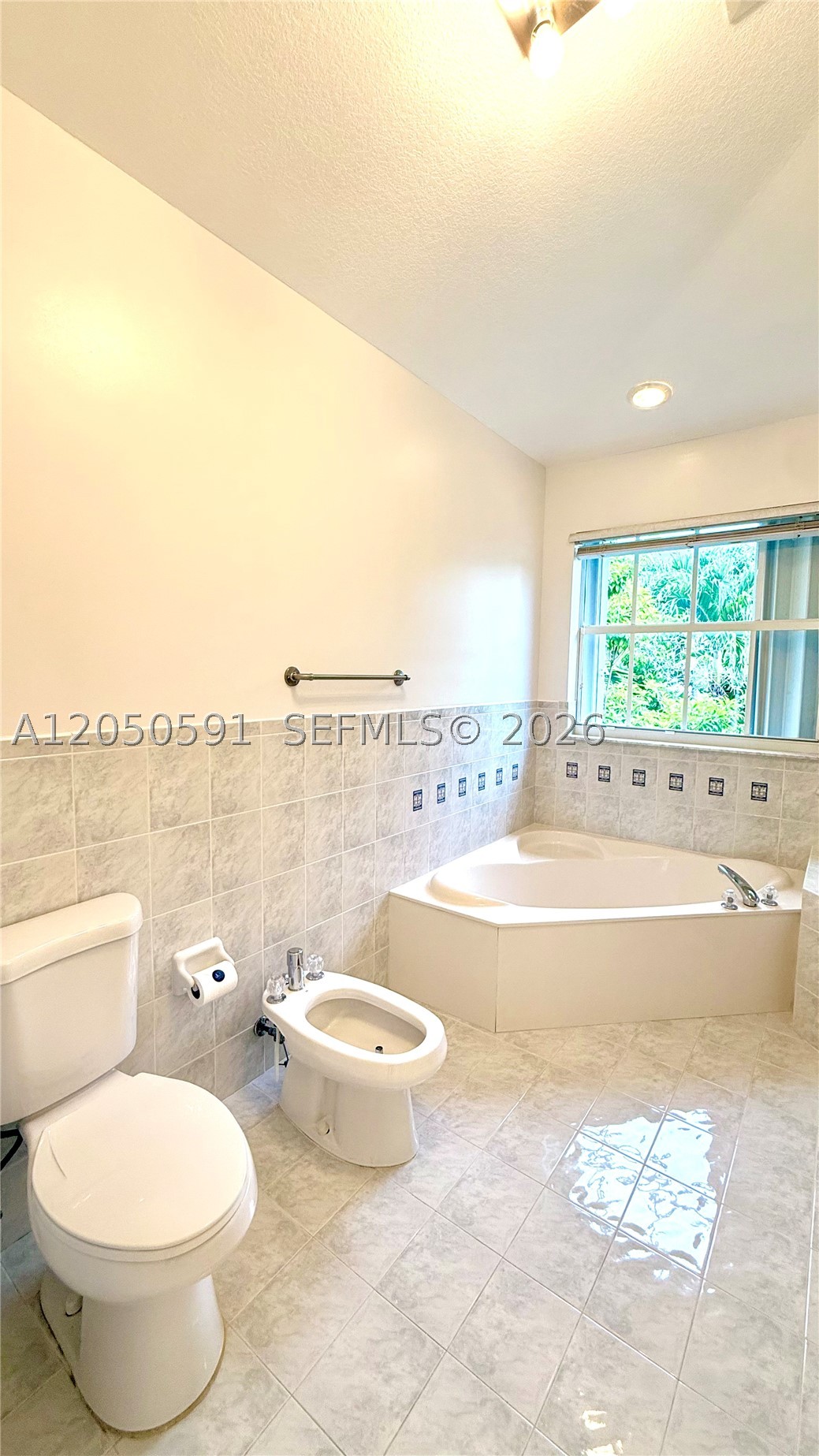 11504 SW 152nd Ct, Miami FL 33196