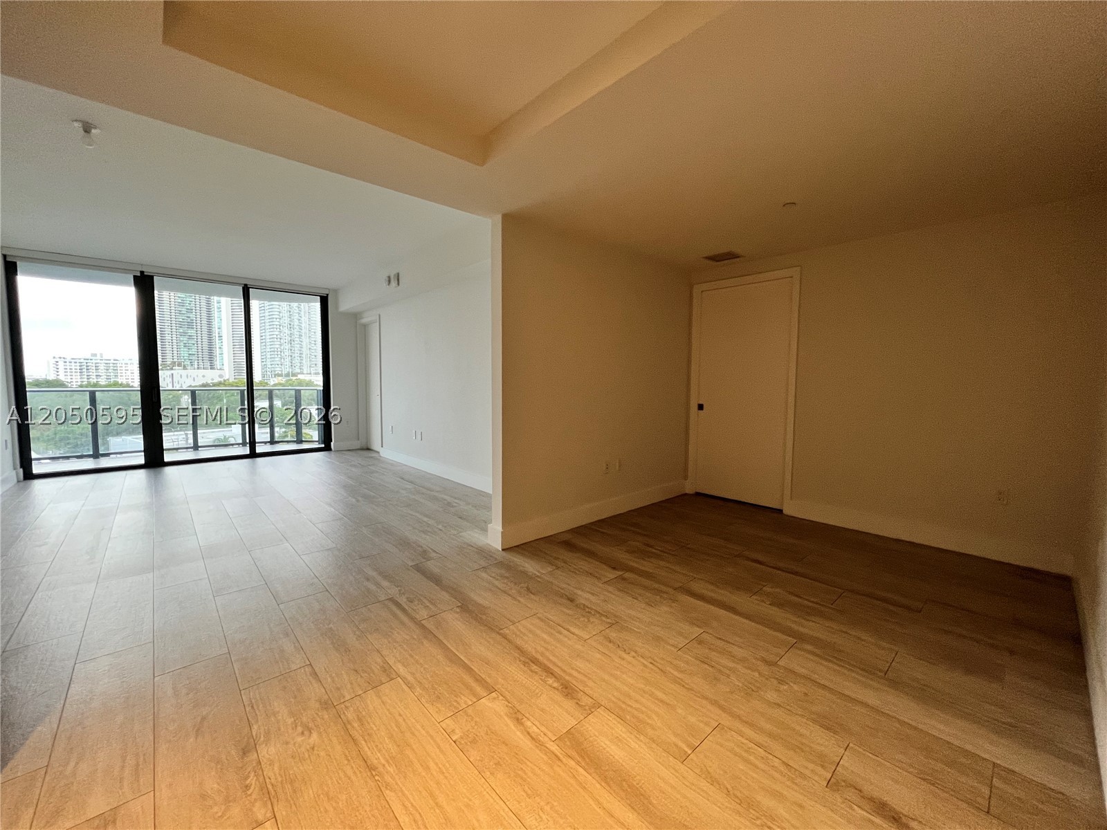 121 NE 34th St #L505, Miami FL 33137