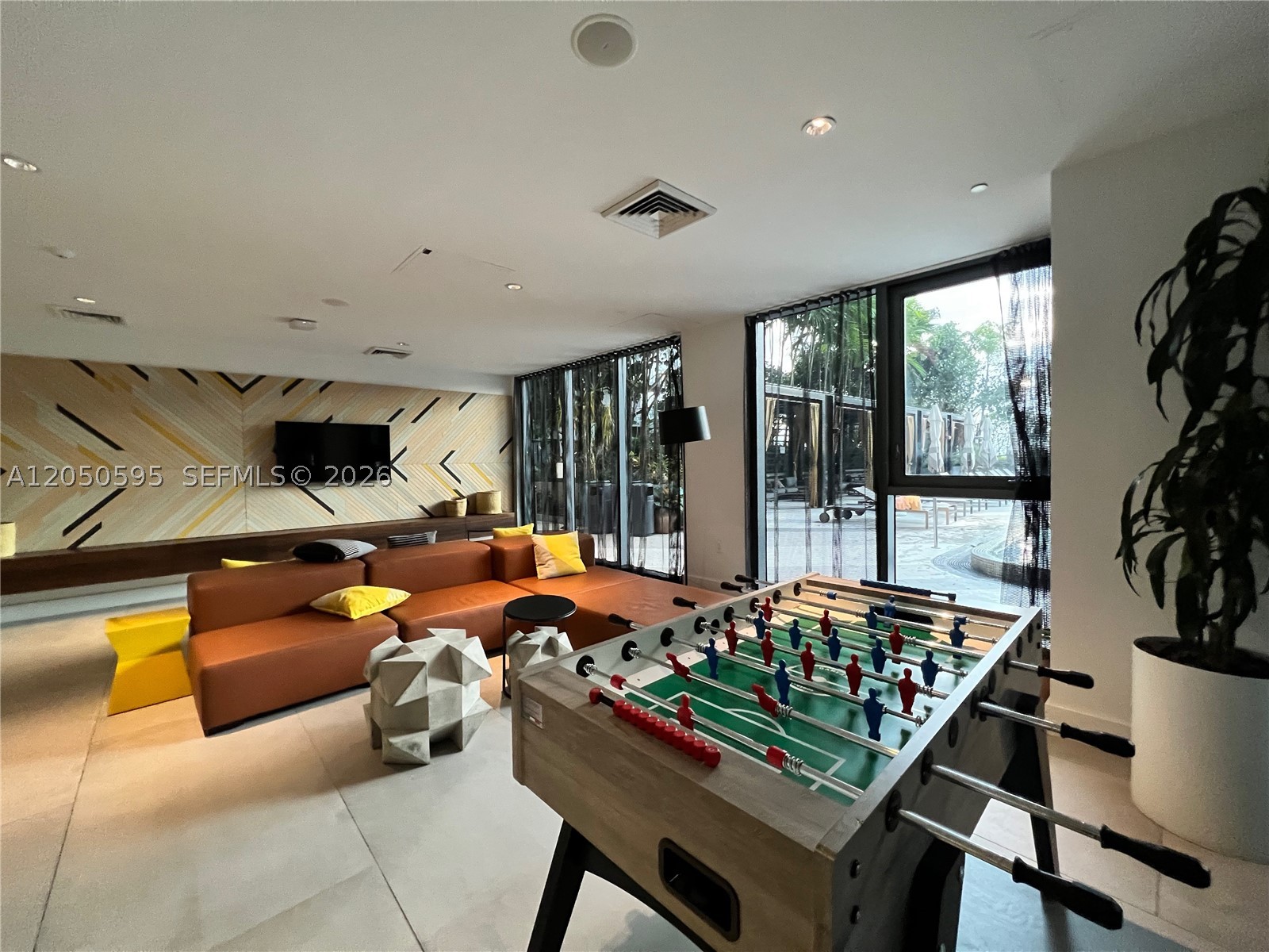 121 NE 34th St #L505, Miami FL 33137