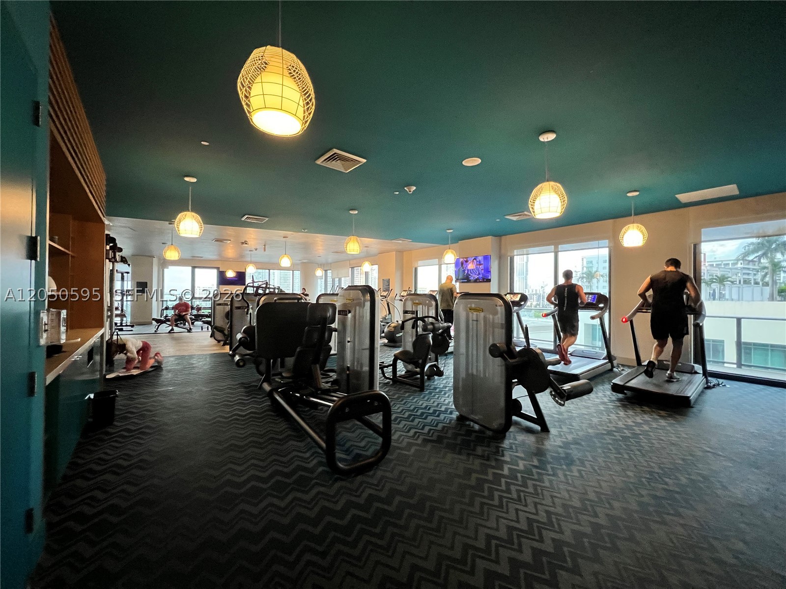 121 NE 34th St #L505, Miami FL 33137