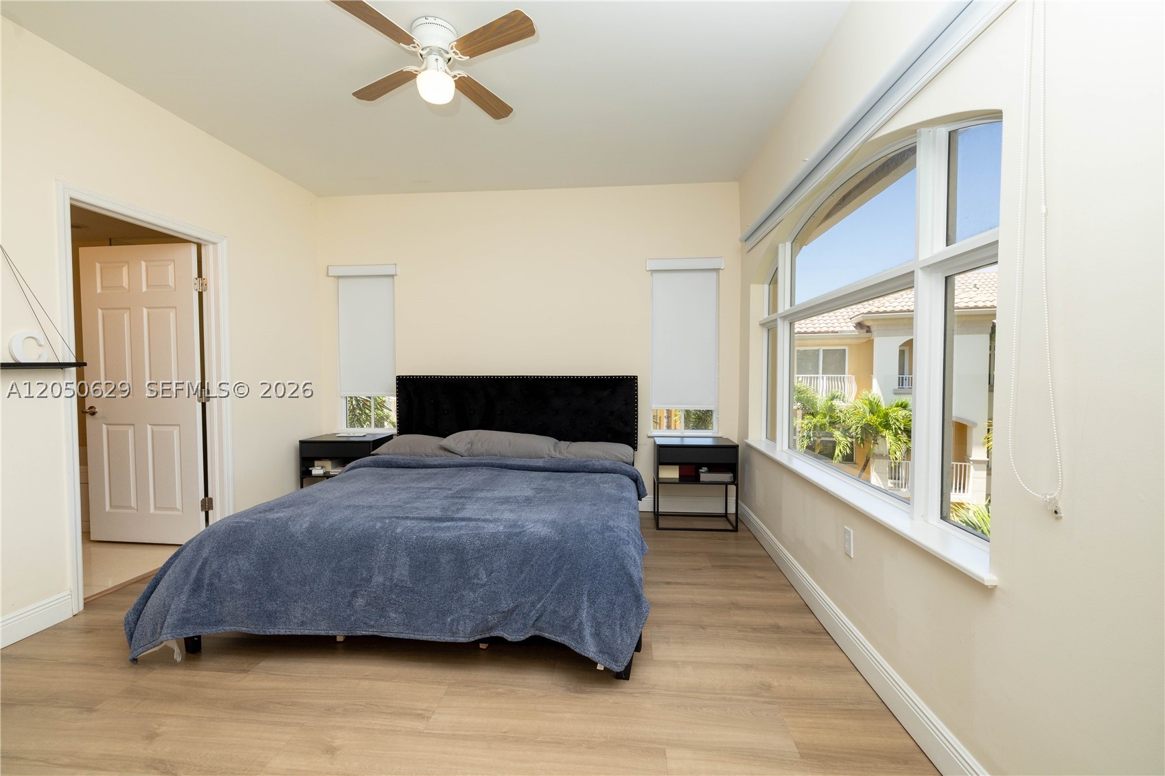 18451 NE 27th Pl, Aventura FL 33160